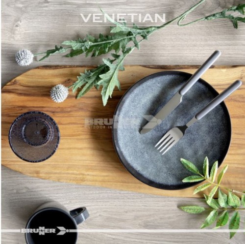 teteatete venetian1.JPG