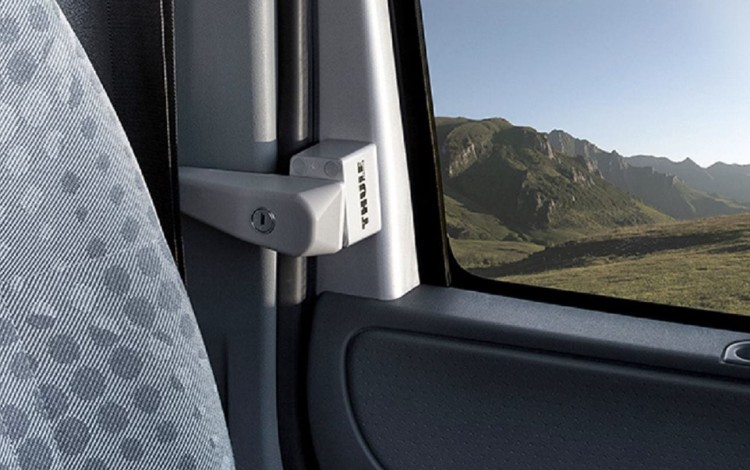 cab lock-3.JPG