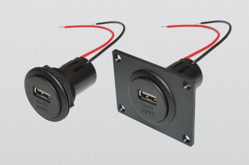 324/066 Gniazdo ładowarka USB 12/24 V